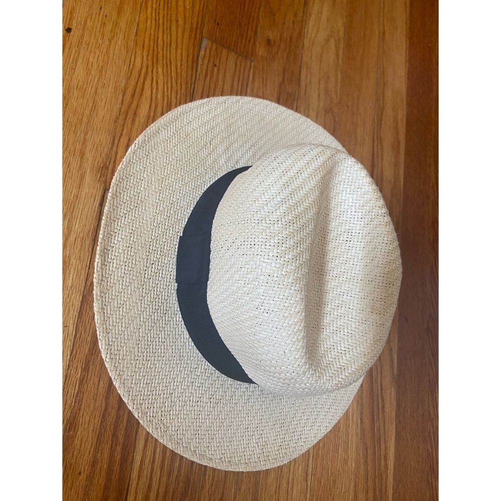 Straw hat